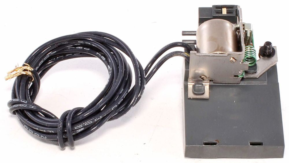 ABB GE Industrial Solutions SAST3 Circuit Breaker Shunt Trip
