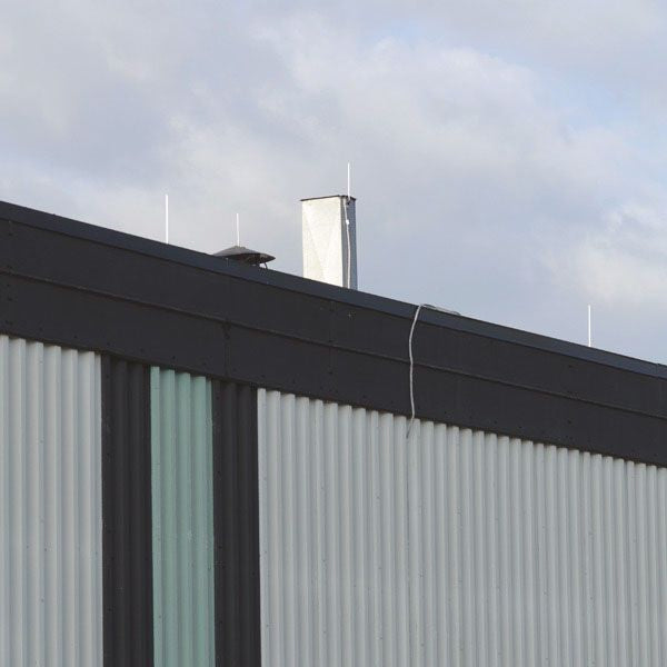 Alternate Image 4